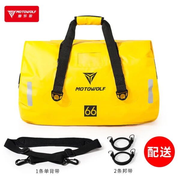 tui-chong-nuoc-motowolf-66l-vang